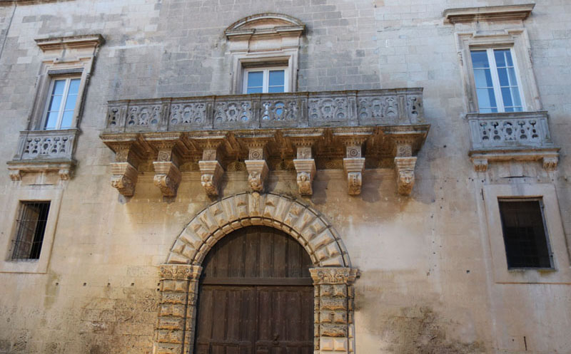 Capràrica di Lecce
The atmosphere of Salento as it once was
