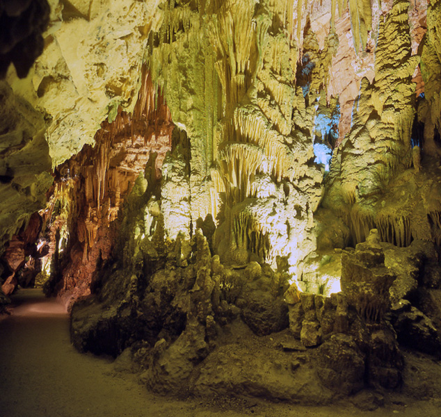 Grotte di Castellana
Incantevole mondo sotterraneo