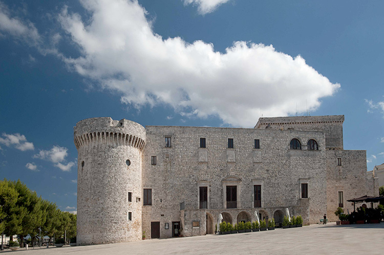 Conversano
Tra storia… e ciliegie