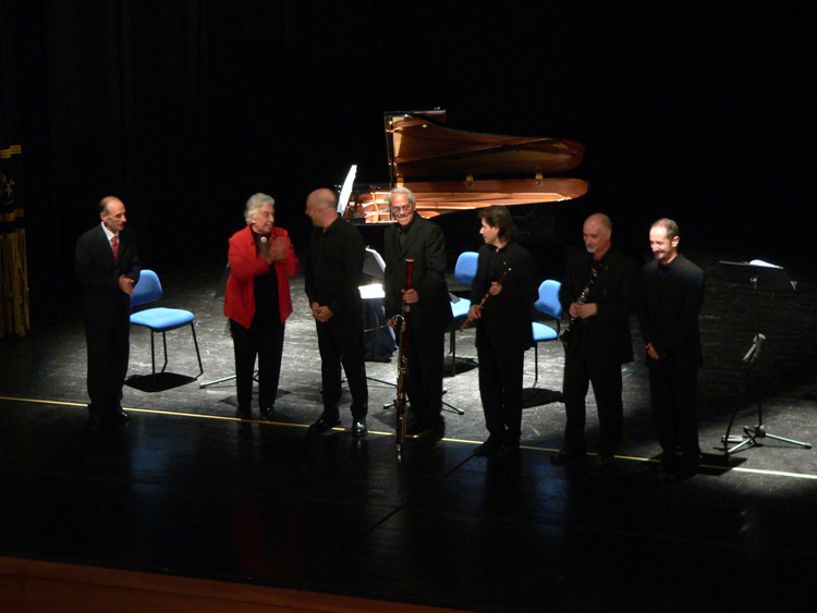 Tusiani’s world of memories
in a concert in Foggia